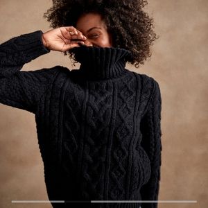 Gorgeous Cable Knit Turtleneck Sweater